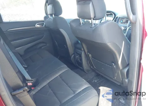 2018 Jeep Grand Cherokee Laredo E 4X4 z USA, uszkodzony, nr VIN 1C4RJFAG6JC284138